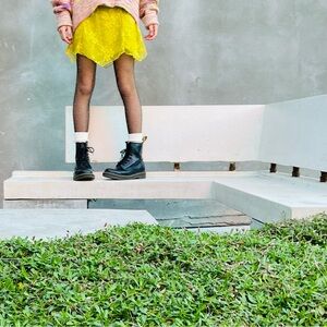 Urban outfitters mini skirt - size small.